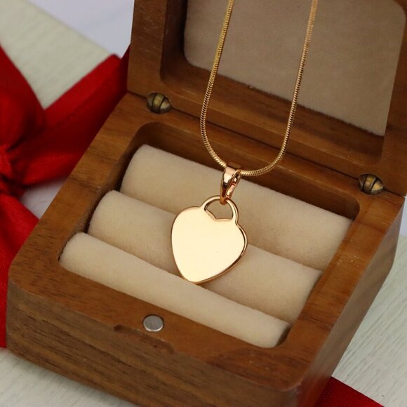 "Minimalist Heart Shaped Rose Gold Pendant with Polished Finish, XPPT1533 - Picture 9 of 13